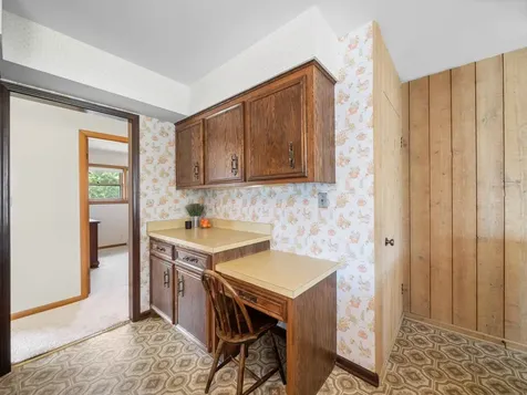 2531 William Avenue Glenview IL 60025