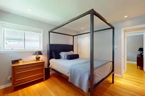 102 Audrey Lane Mount Prospect IL 60056