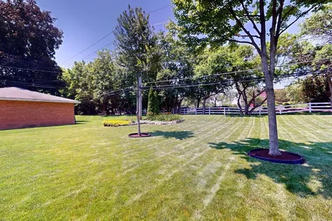 102 Audrey Lane Mount Prospect IL 60056