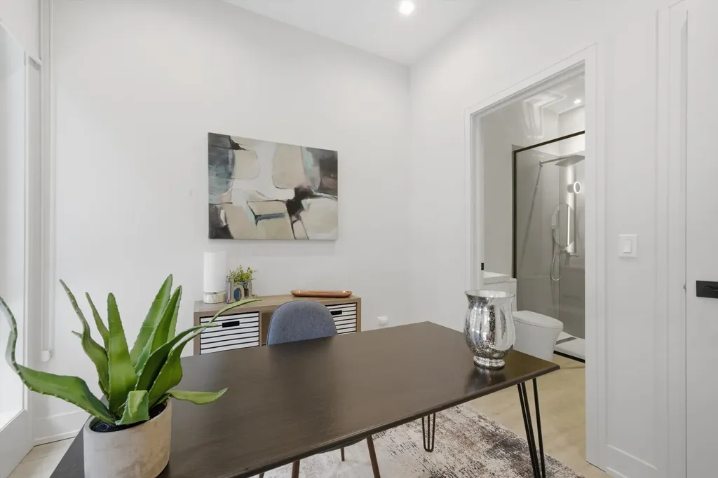 4250 West Belmont Avenue Chicago IL 60641