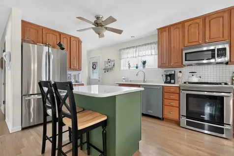 7005 West Sunnyside Avenue Norridge IL 60706
