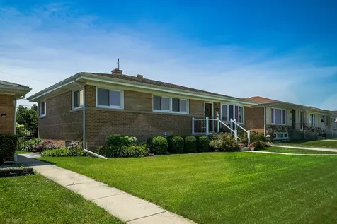 7005 West Sunnyside Avenue Norridge IL 60706