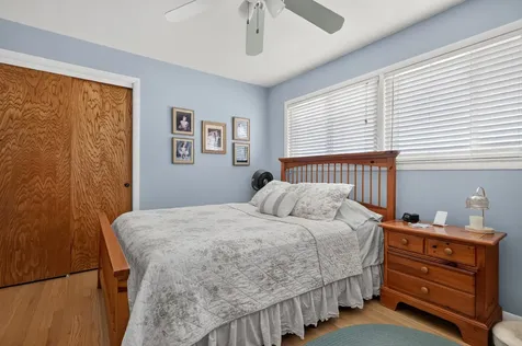 7005 West Sunnyside Avenue Norridge IL 60706