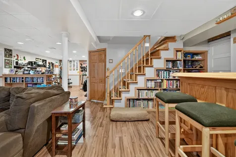 7005 West Sunnyside Avenue Norridge IL 60706