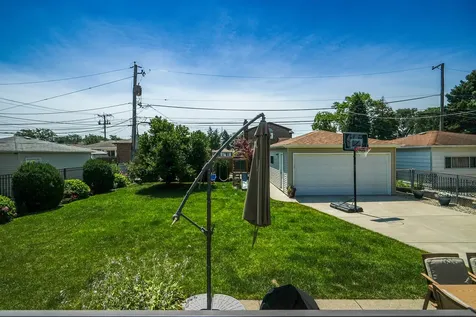 7005 West Sunnyside Avenue Norridge IL 60706