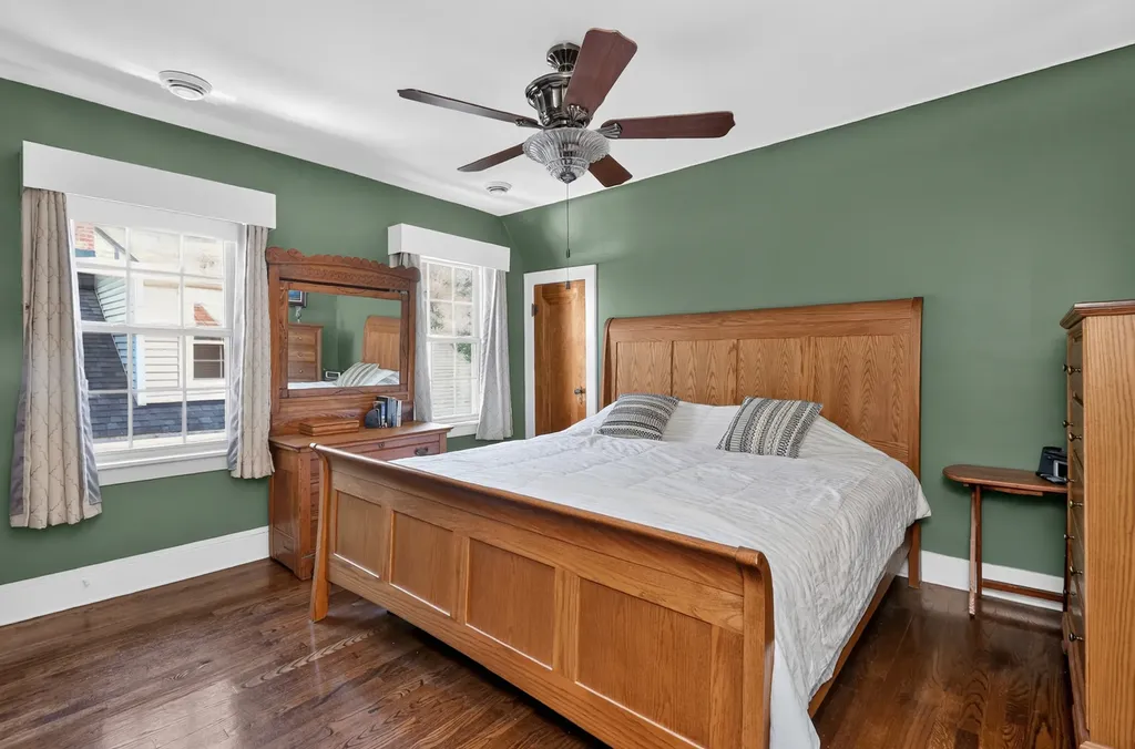 442 South Cornell Avenue Villa Park IL 60181