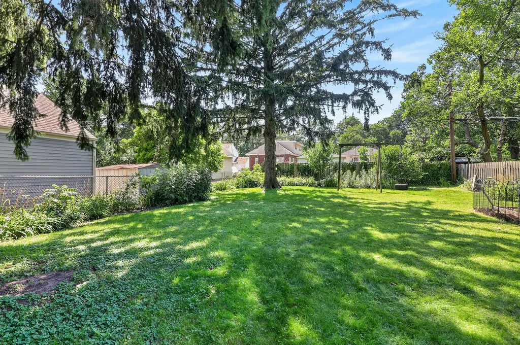 442 South Cornell Avenue Villa Park IL 60181