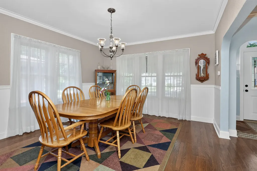 442 South Cornell Avenue Villa Park IL 60181