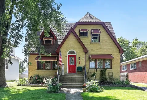 442 South Cornell Avenue Villa Park IL 60181