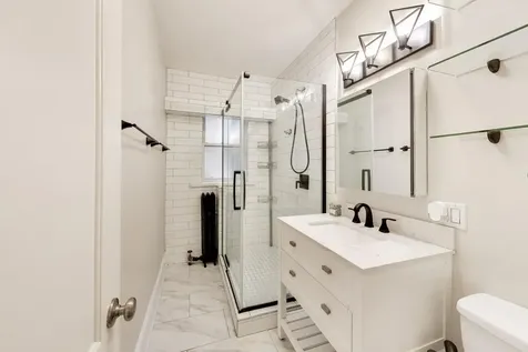 1106 West Montana Street Chicago IL 60614