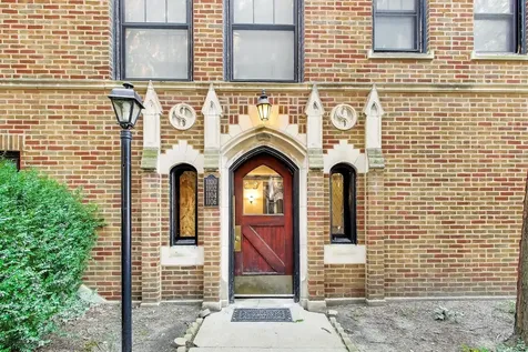 1106 West Montana Street Chicago IL 60614