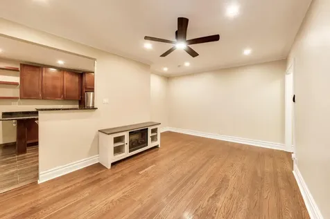1106 West Montana Street Chicago IL 60614