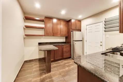 1106 West Montana Street Chicago IL 60614