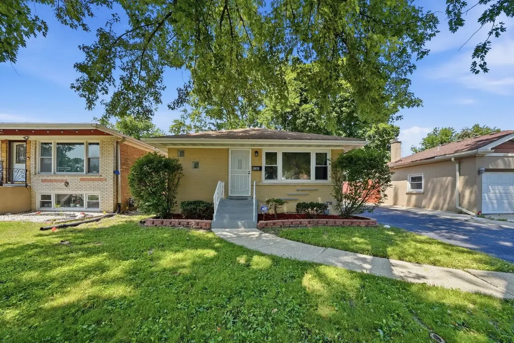 532 Clayton Road Hillside IL 60162