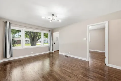 532 Clayton Road Hillside IL 60162