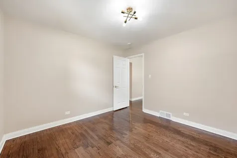 532 Clayton Road Hillside IL 60162