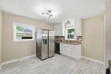 532 Clayton Road Hillside IL 60162