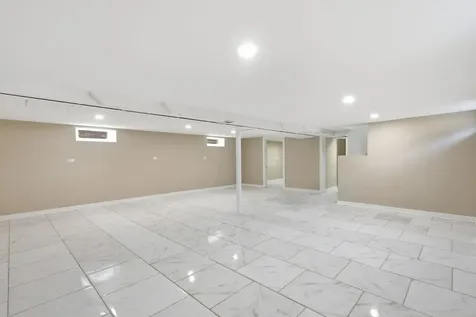 532 Clayton Road Hillside IL 60162