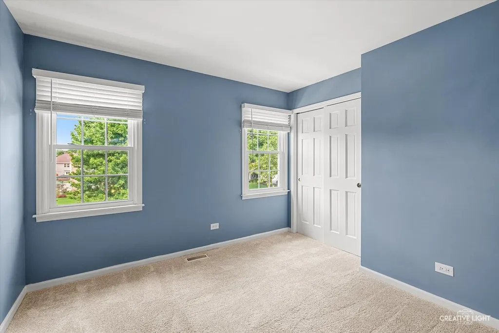 2476 Barkdoll Road Naperville IL 60565