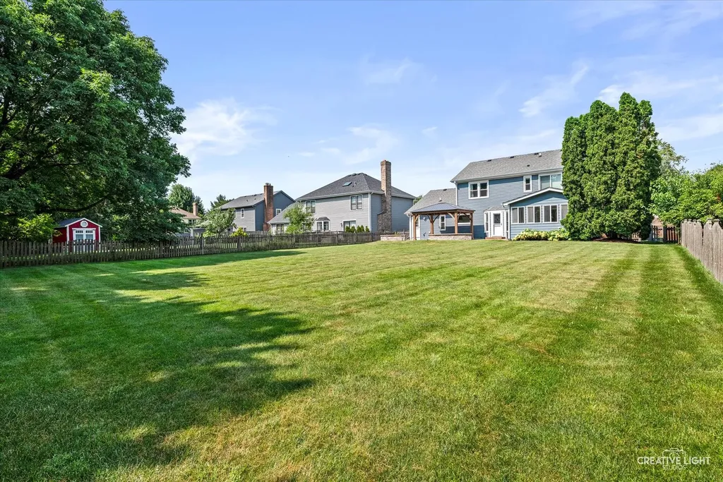 2476 Barkdoll Road Naperville IL 60565