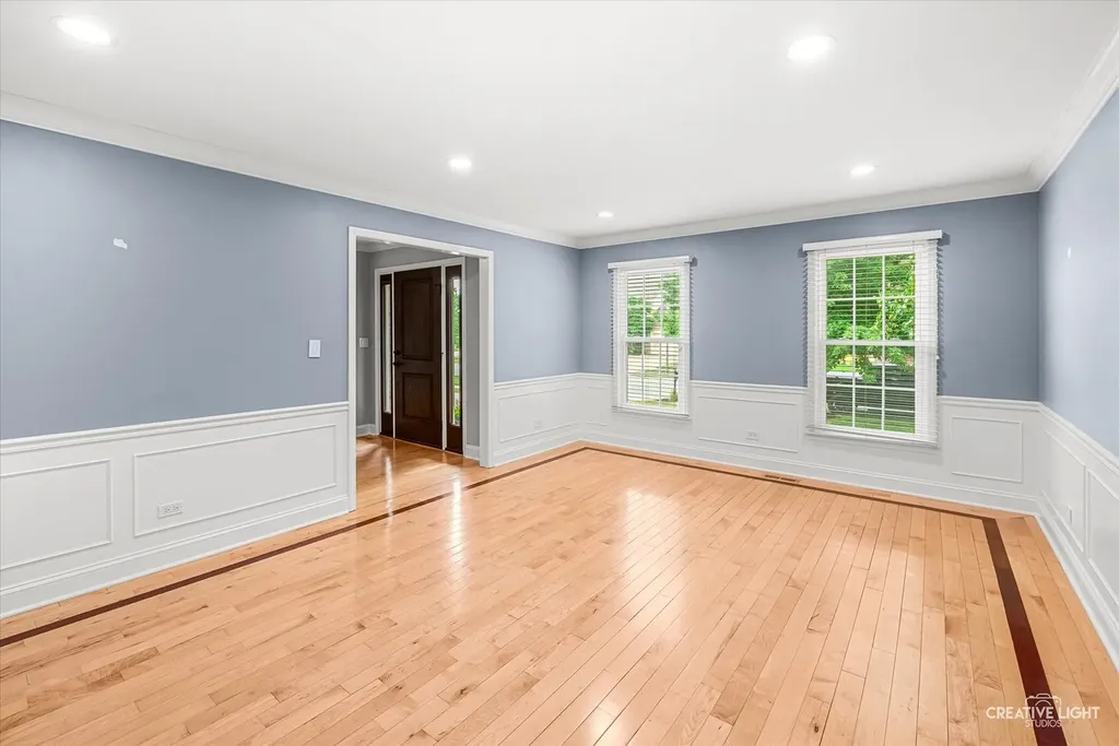 2476 Barkdoll Road Naperville IL 60565