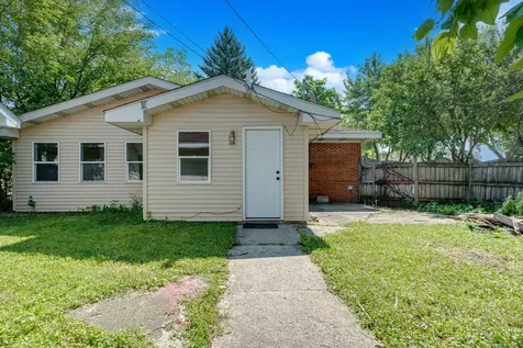 14246 South Palmer Avenue Posen IL 60469