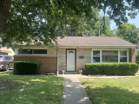 17213 Lorenz Avenue Lansing IL 60438