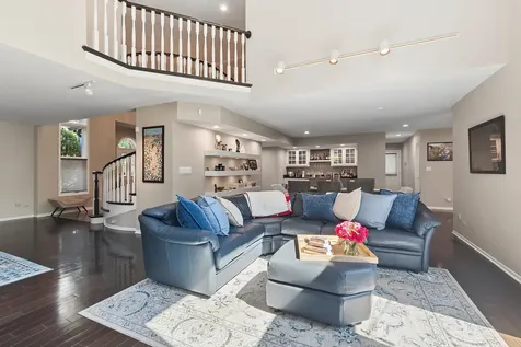 1245 Braeburn Avenue Flossmoor IL 60422