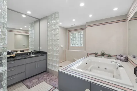 1245 Braeburn Avenue Flossmoor IL 60422