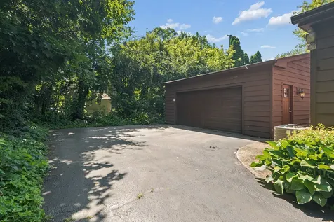 1245 Braeburn Avenue Flossmoor IL 60422