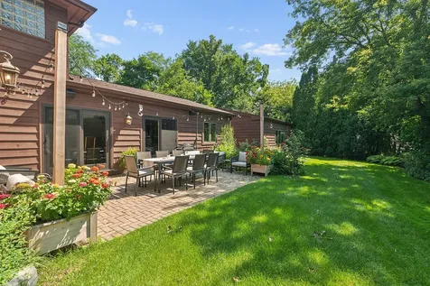 1245 Braeburn Avenue Flossmoor IL 60422