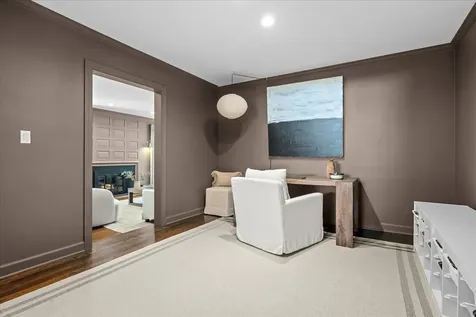 195 Lakeside Place Highland Park IL 60035