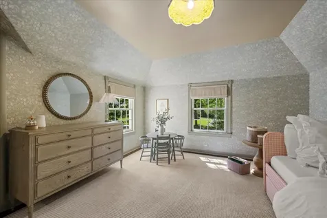 195 Lakeside Place Highland Park IL 60035