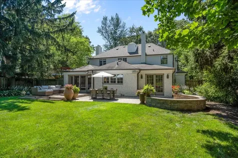 195 Lakeside Place Highland Park IL 60035
