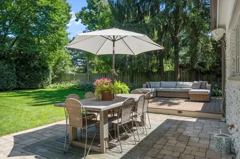 195 Lakeside Place Highland Park IL 60035