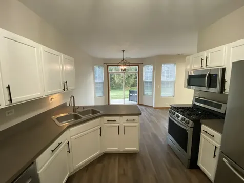 610 Springbrook Trail Oswego IL 60543