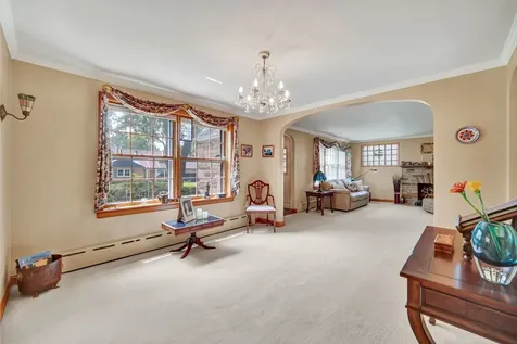 5228 Cass Street Oak Lawn IL 60453