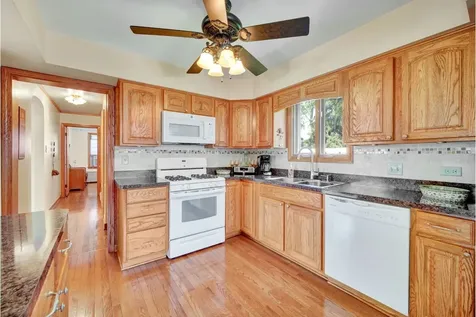 5228 Cass Street Oak Lawn IL 60453