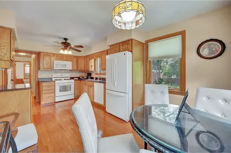 5228 Cass Street Oak Lawn IL 60453