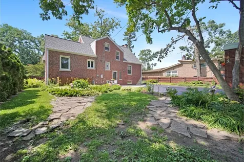 5228 Cass Street Oak Lawn IL 60453