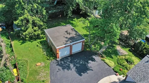 5228 Cass Street Oak Lawn IL 60453