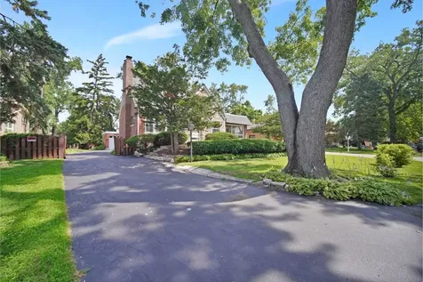 5228 Cass Street Oak Lawn IL 60453