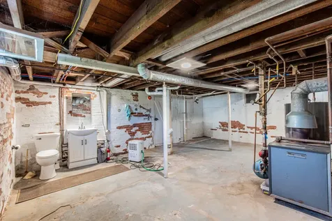 309 East Van Buren Street Ohio IL 61349