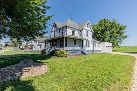 309 East Van Buren Street Ohio IL 61349