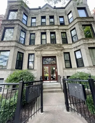 3734 North Sheffield Avenue Chicago IL 60613