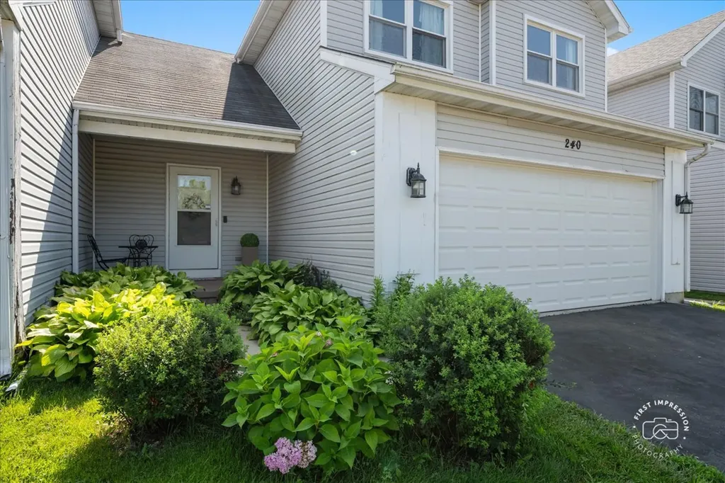 240 Mack Drive Hinckley IL 60520
