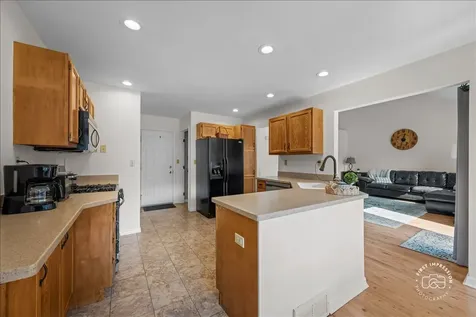240 Mack Drive Hinckley IL 60520