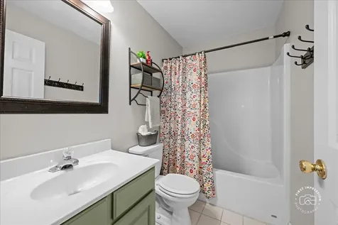 240 Mack Drive Hinckley IL 60520