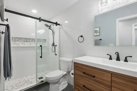 3923 Rutgers Lane Northbrook IL 60062