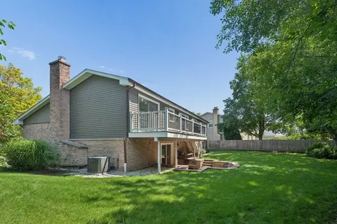 3923 Rutgers Lane Northbrook IL 60062